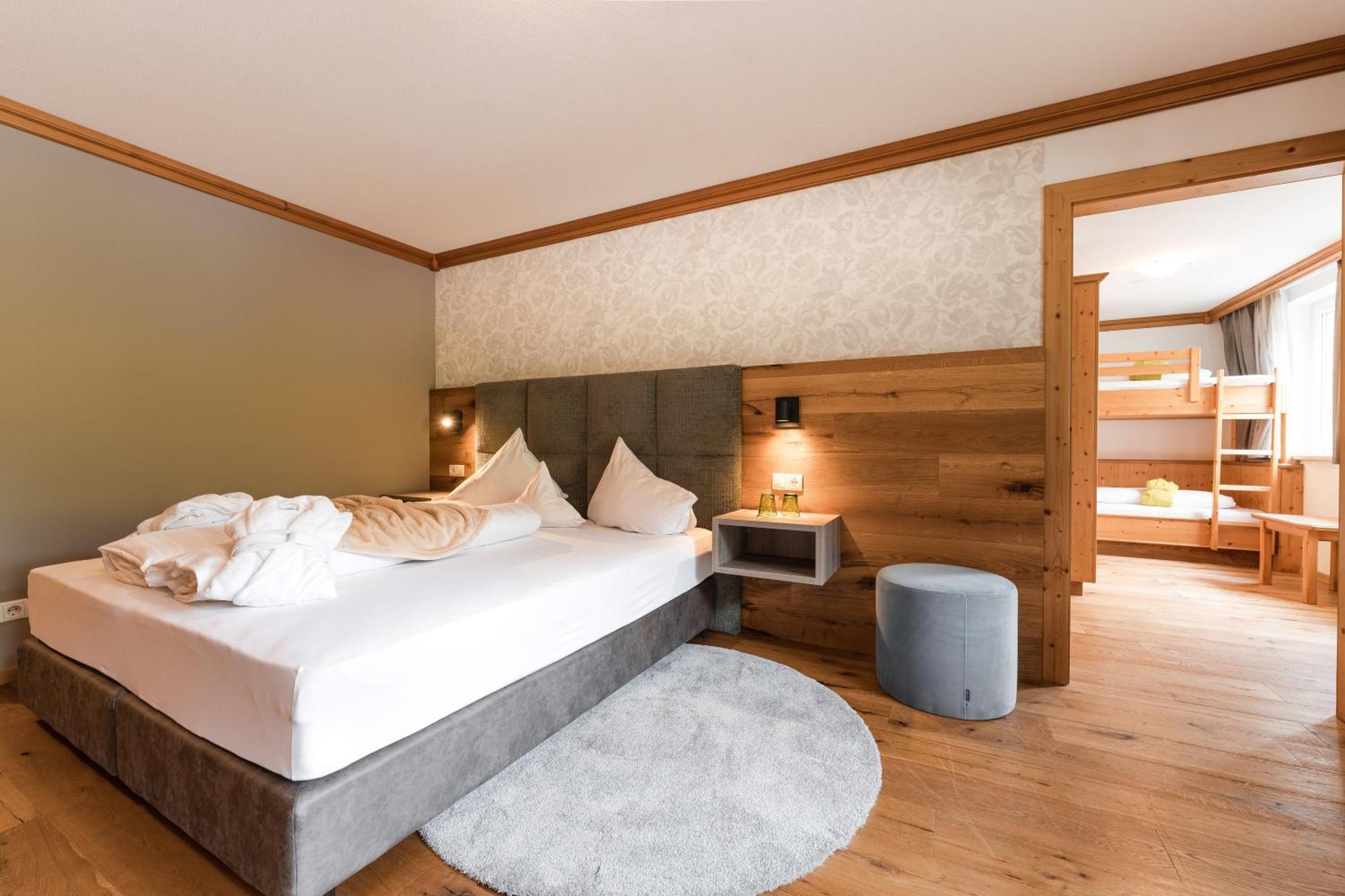 Vitalpina Hotel Magdalenahof Санта-Маддалена-ин-Казиес Экстерьер фото